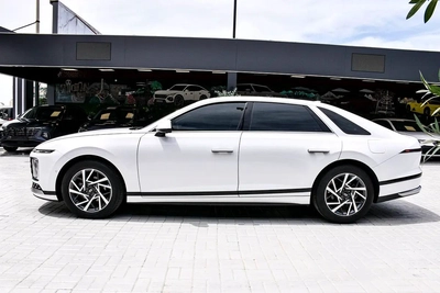 Hyundai Azera Hybrid 2025 | Korean Specs | Clean Title | 13K KM | White | هيونداي ازيرا هايبرد 2025-6