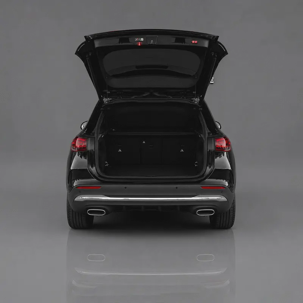 AED 3,161  P.M • 0% Downpayment • Mercedes-Benz GLA 200 Premium • Agency Warranty-4-4