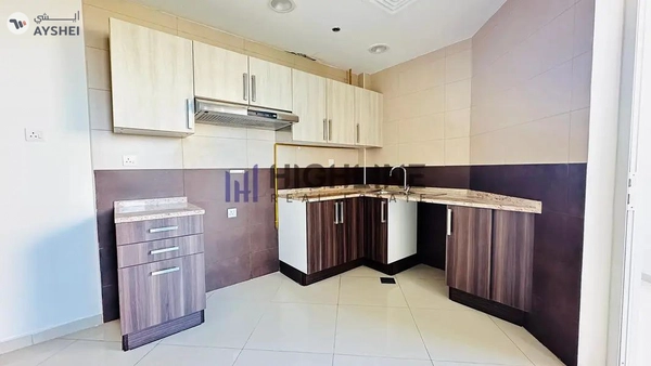 Bright & Spacious | 1Bed + Store | Open Kitchen