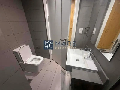 Brand New | Vacant | Topnotch Amenities-4