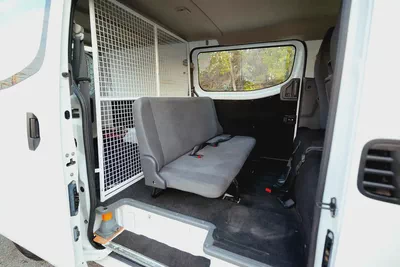 Urvan 6-Seater | Automatic | Standard Roof Delivery Van | GCC Specs | Ref#N32308-10