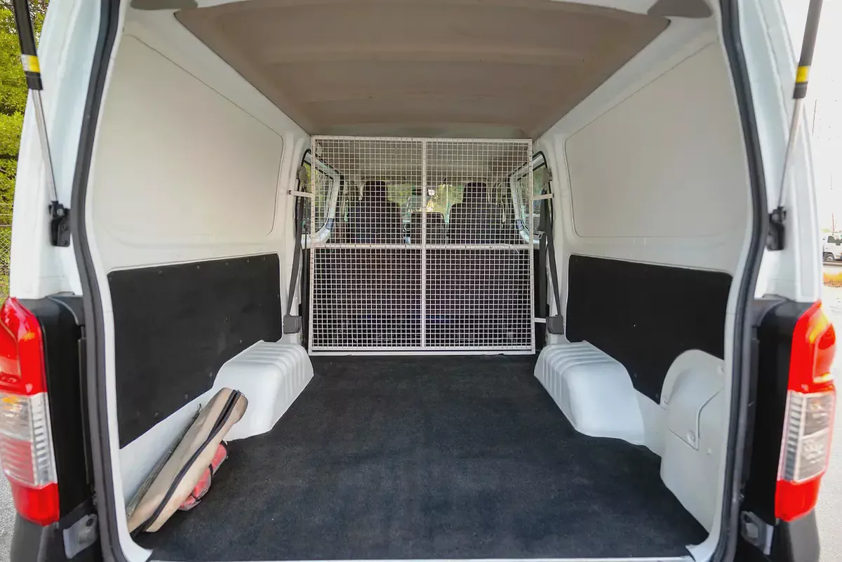 Urvan 6-Seater | Automatic | Standard Roof Delivery Van | GCC Specs | Ref#N32308-6-6
