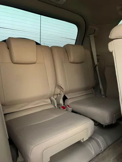 Toyota Prado TX-L 2019 4.0L V6 - AWD 4x4 - Electric Seat - Rear CAM & Sensors - Cool Box --17