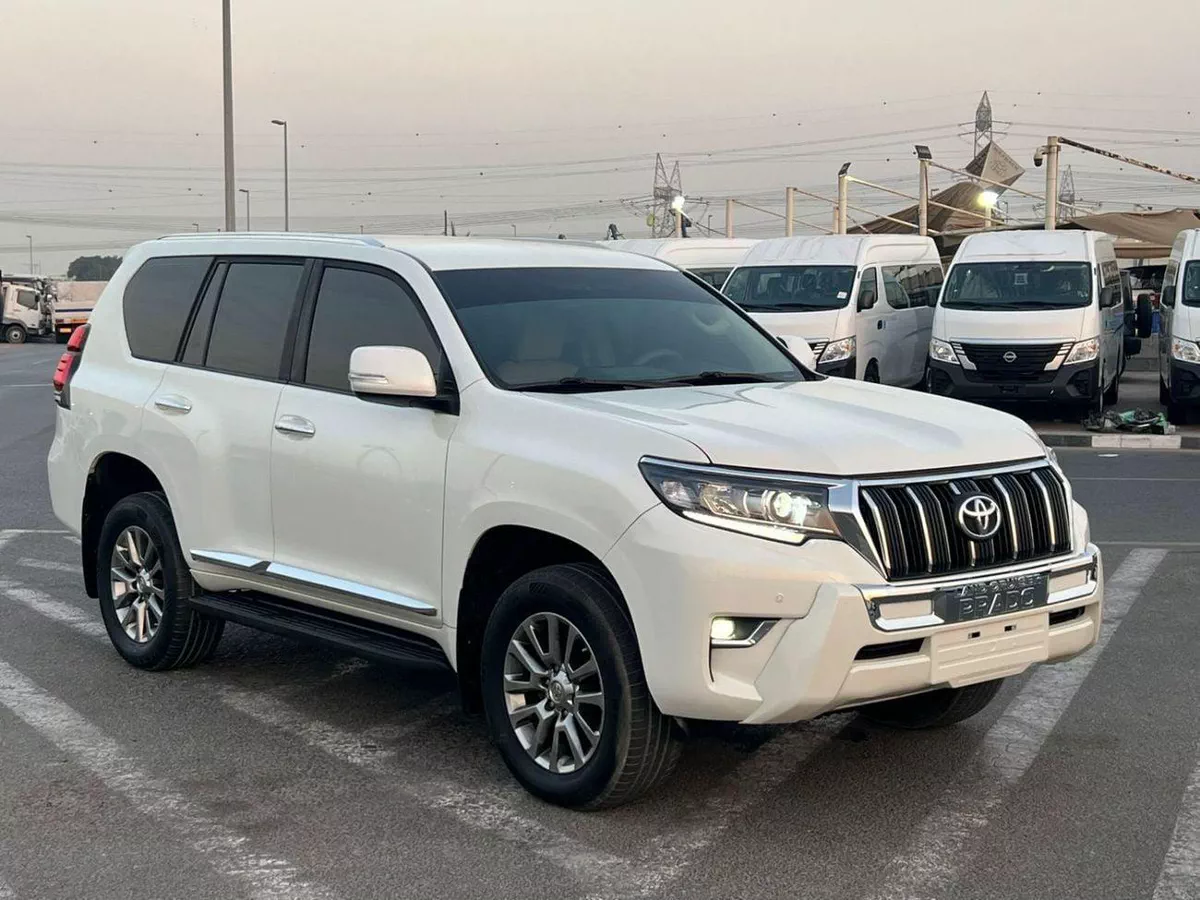 Toyota Prado TX-L 2019 4.0L V6 - AWD 4x4 - Electric Seat - Rear CAM & Sensors - Cool Box -