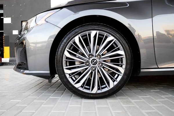 Dealership Warranty 3 years | AED 1,840 Monthly | Nissan Altima SL 2.5L | GCC | Zero Down Payment