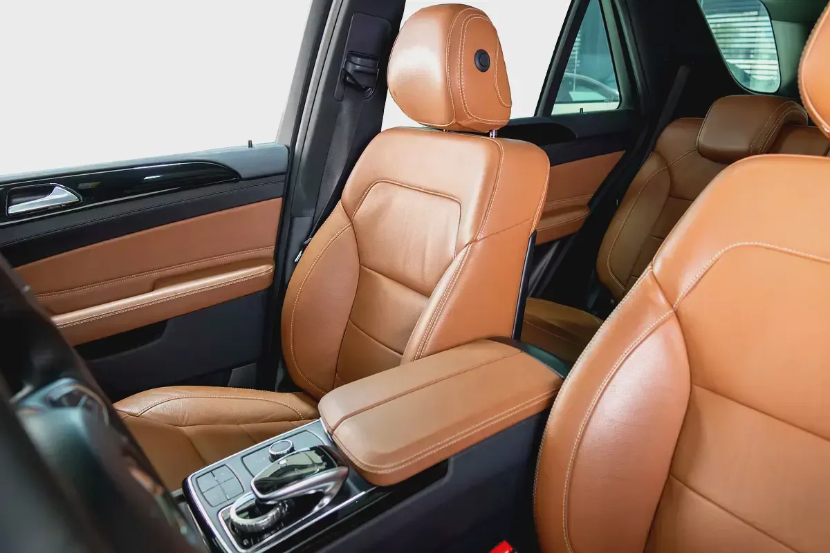Mercedes Benz GLE400-GCC-AMG Body Styling-LOW Mileage-Very Well Maintained-High Specifications-12-12