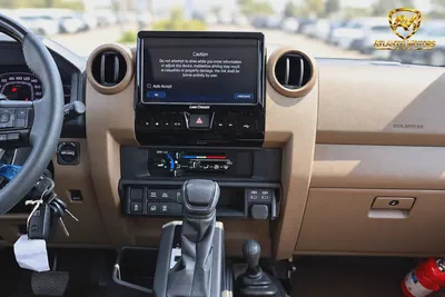 Toyota Land Cruiser 70 Series LC 76 VXR 2026 GCC Specs-4