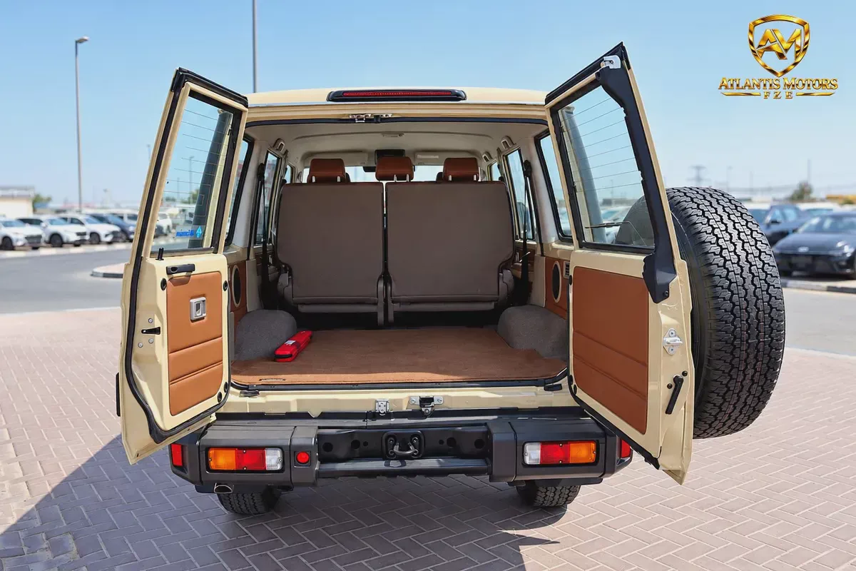 Toyota Land Cruiser 70 Series LC 76 VXR 2026 GCC Specs-15-15