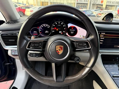 Porsche Panamera 2022 GCC Specs-3