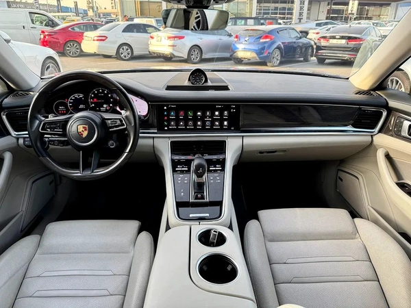 Porsche Panamera 2022 GCC Specs