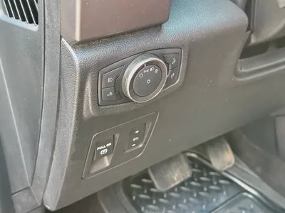 Ford F-150 Platinum 2019 American Specs-17