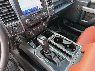 Ford F-150 Platinum 2019 American Specs-18