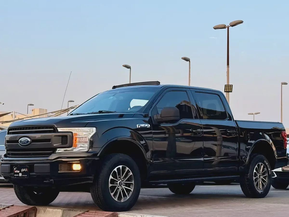 Ford F-150 Platinum 2019 American Specs-1-1