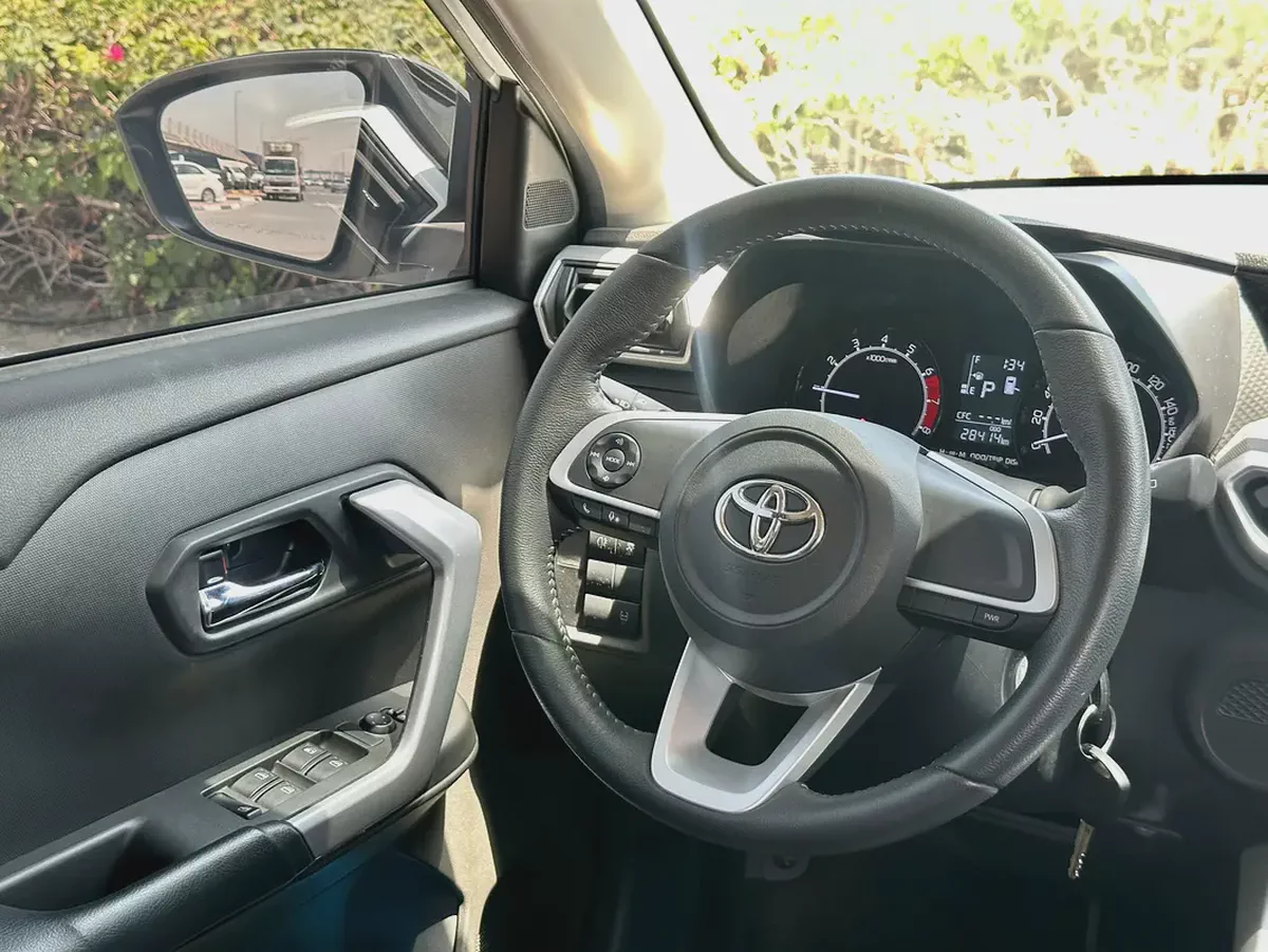 784/- AED 2024 Toyota Raize G 1.0 Turbo | GCC Specs | Like New Condition(Al Futtaim Service History)-5-5