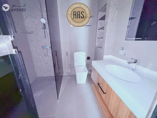 SPACIOUS 2BHK WITH FULLY FURNISHED+MAID ROOM CLOSE TO METRO IN JLT DUBAI