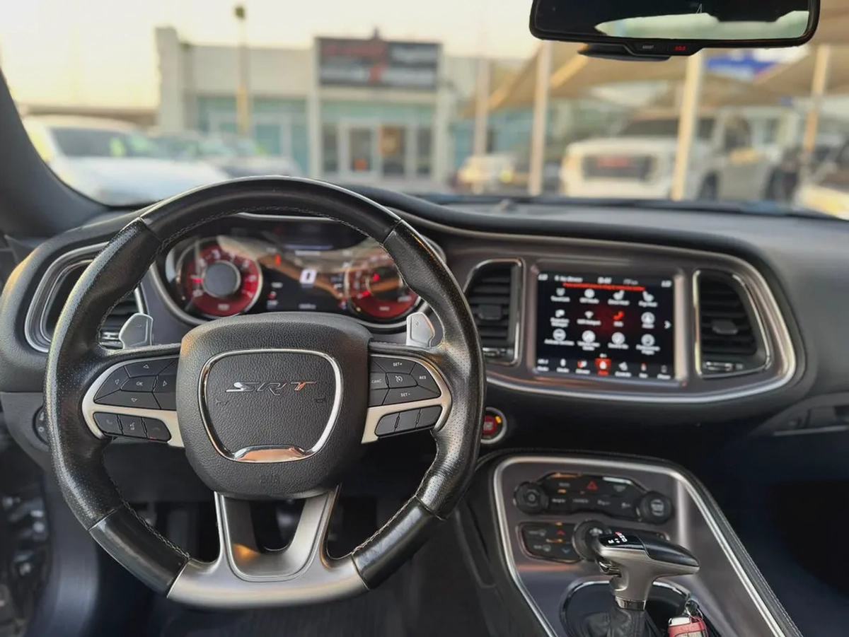(2019) DODGE CHALLENGER //HELLCAT// 707HP -EXCELLENT CONDITION-15-15