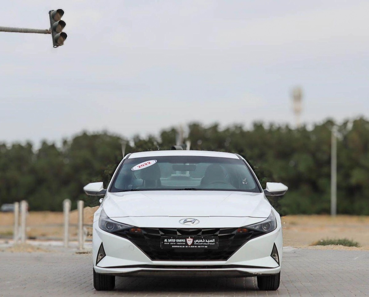 Hyundai Elantra SMART Hyundai Elantra | 1.6 L | 2022 | GCC | Accident-Free | In Excellent Condition-8-8