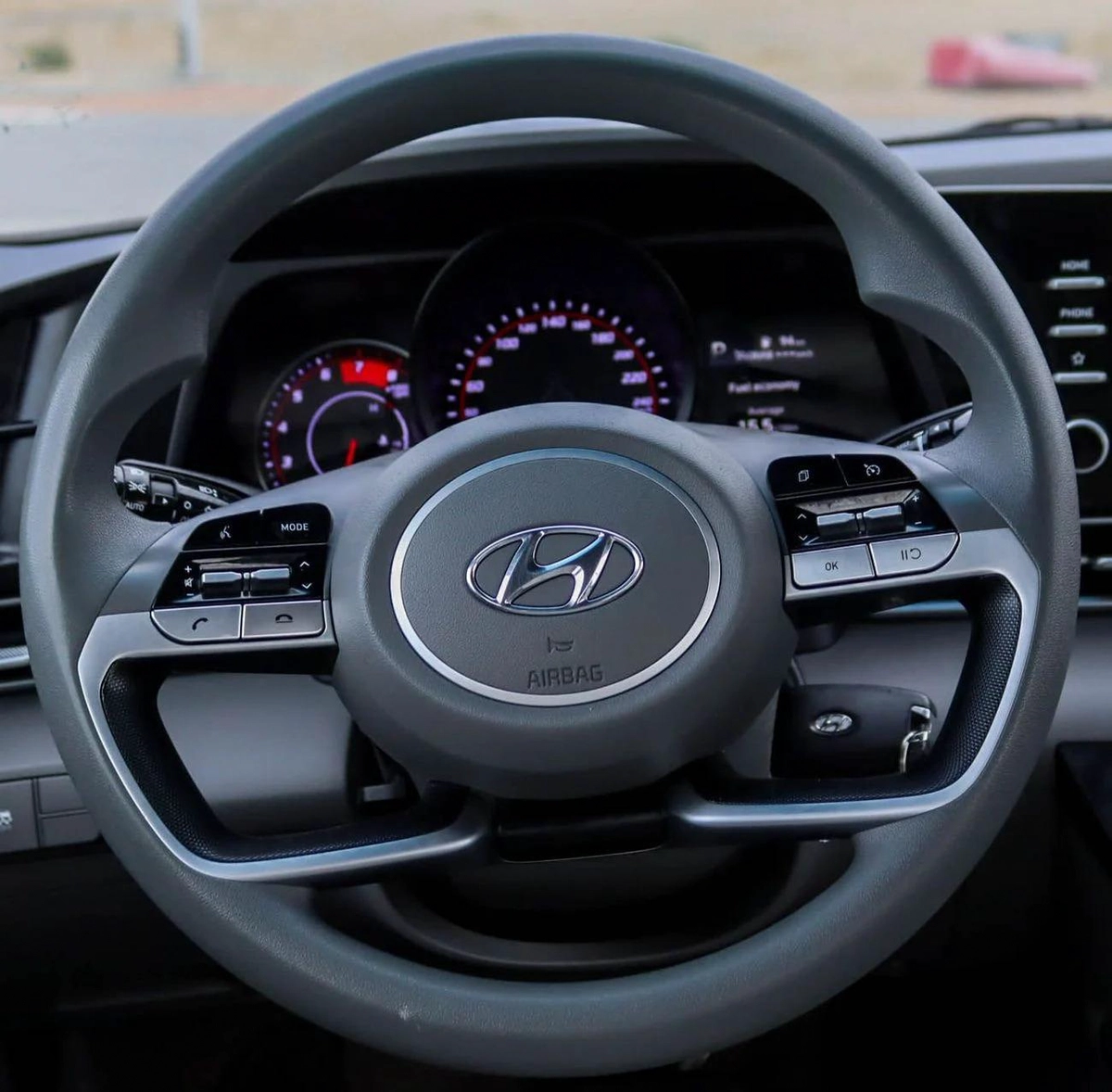 Hyundai Elantra SMART Hyundai Elantra | 1.6 L | 2022 | GCC | Accident-Free | In Excellent Condition-4-4