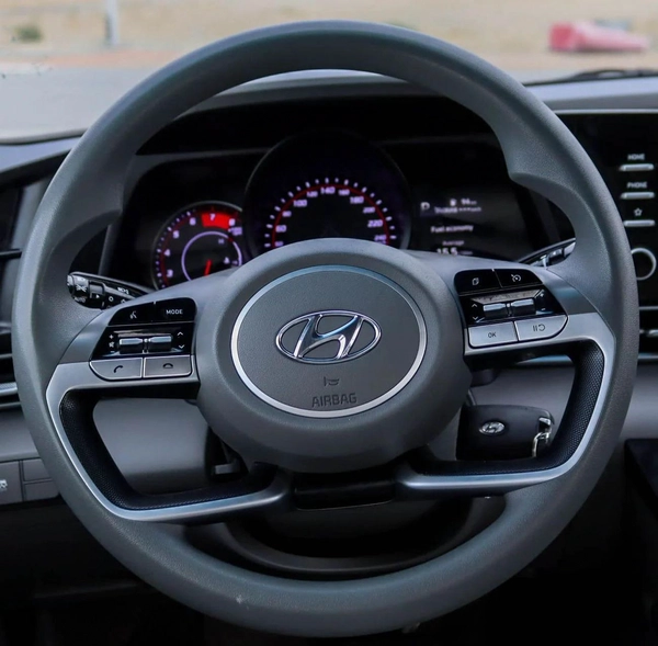 Hyundai Elantra SMART Hyundai Elantra | 1.6 L | 2022 | GCC | Accident-Free | In Excellent Condition