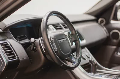AED 1615 PM | RANGE ROVER SPORT HSE 2017 | FACE LIFTED TO 2018 | WELL MAINTAINED | 1 YEAR WARRANTY-10