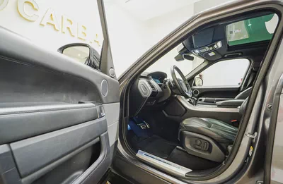 AED 1615 PM | RANGE ROVER SPORT HSE 2017 | FACE LIFTED TO 2018 | WELL MAINTAINED | 1 YEAR WARRANTY-8