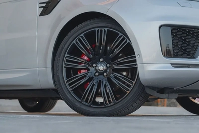 2019 Land Rover Range Rover Sport Supercharged - American Specs-4