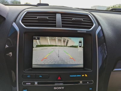 Ford Explorer Limited 2016 - GCC Specs 4WD FULL Option With Panoramic Roof Low KM Premium SUV-14
