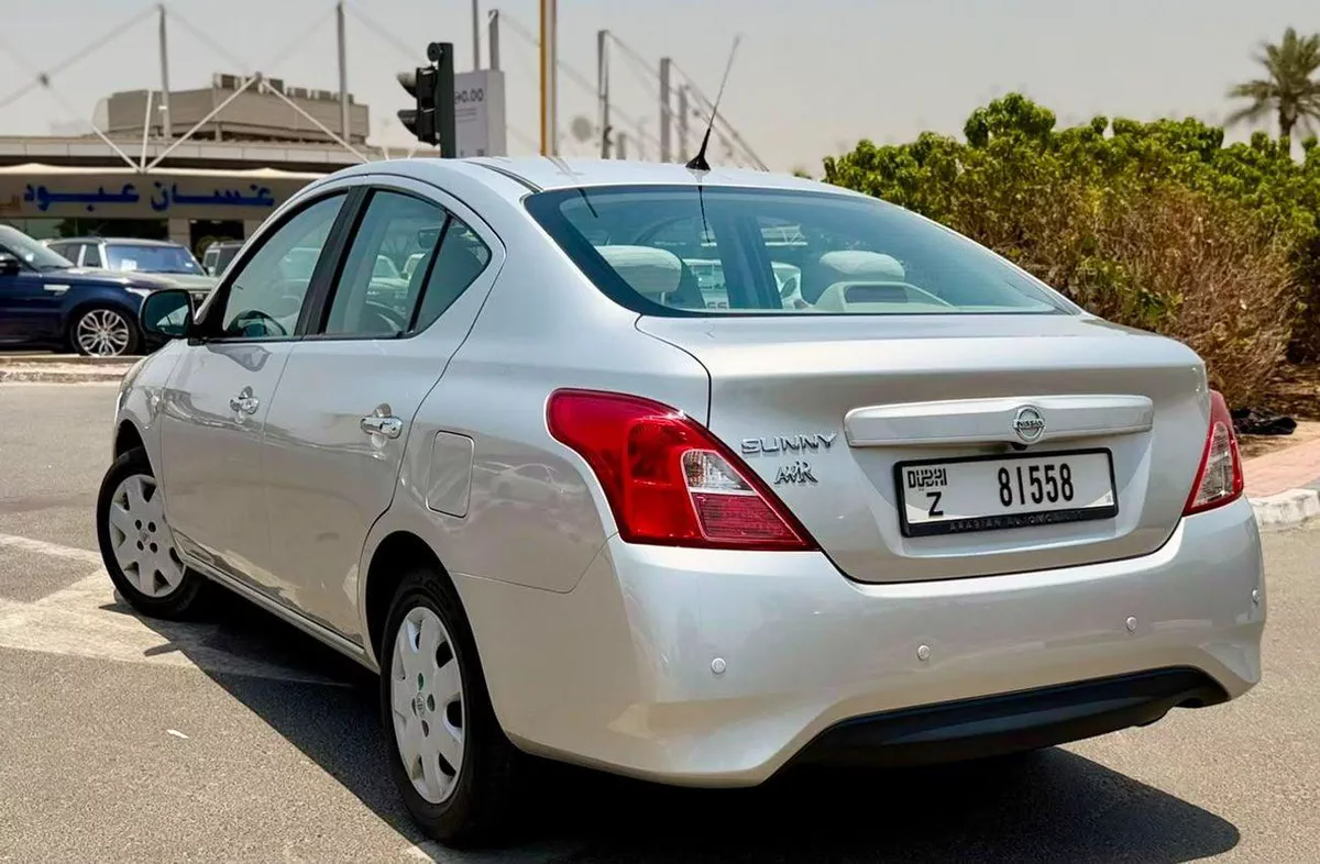 Nissan Sunny SV 1.5L Original paint 2023 GCC-6-0