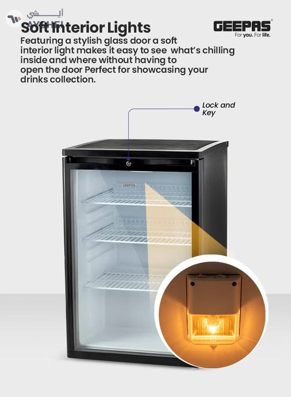 GEEPAS CFC Free Showcase Chiller with Compact Handle and Adjustable Thermostat 165 L 550 W GSC1601BE Black