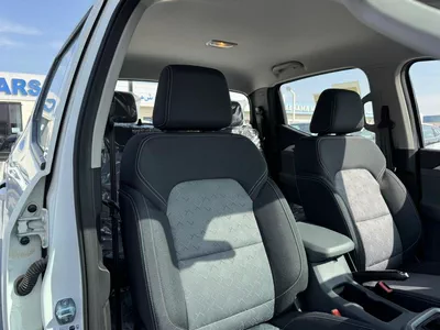 MG T60 COM 2.4L Petrol Manual DC 4WD 2025 Export Price @ 49,500 AED-4