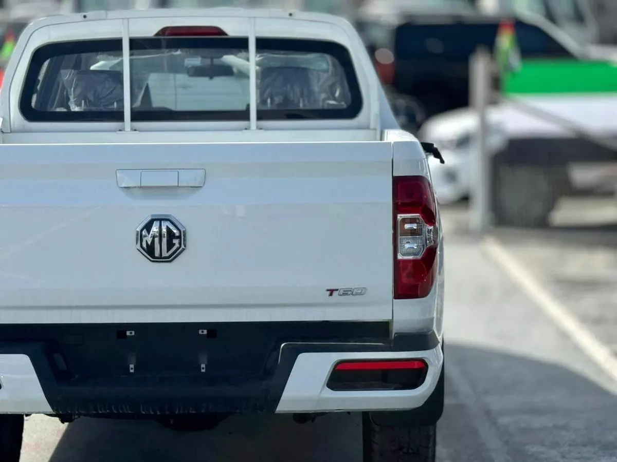 MG T60 COM 2.4L Petrol Manual DC 4WD 2025 Export Price @ 49,500 AED-8-8