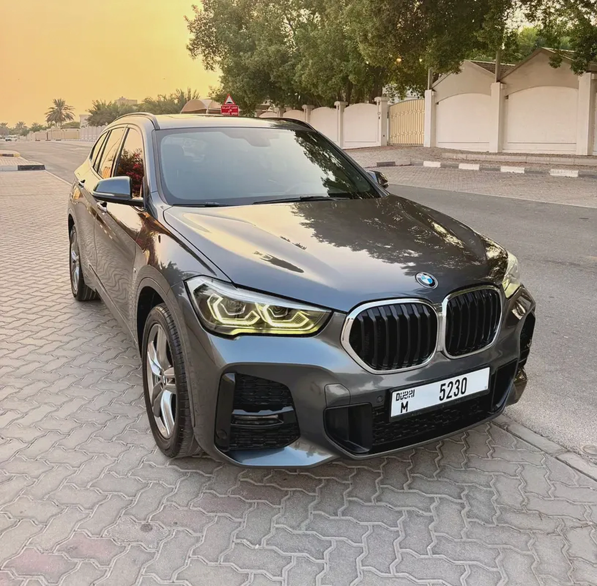 Bmw x1 M GCC specs with perfect condition free of accident-1-1