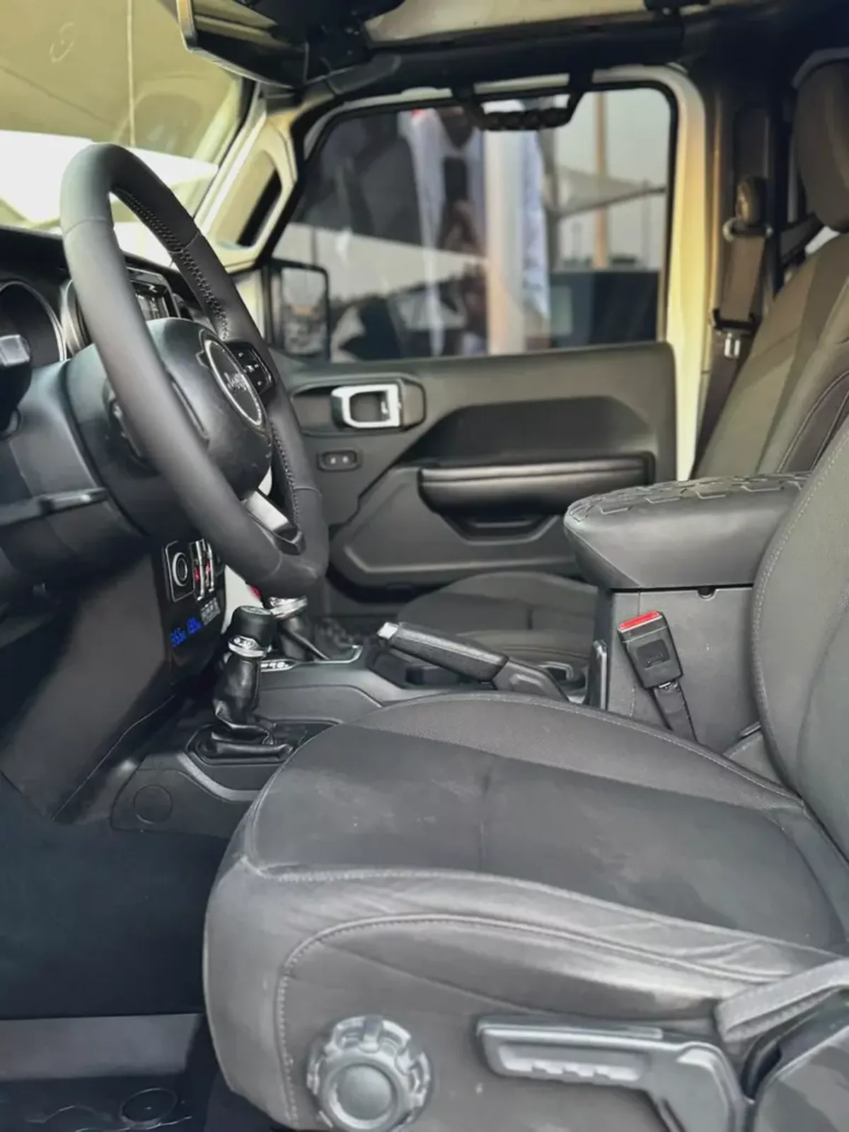 (2018) JEEP WRANGLER SPORT // GCC//FULL OPTION// SUPPLIES //EXCELLENT CONDITION//-9-9