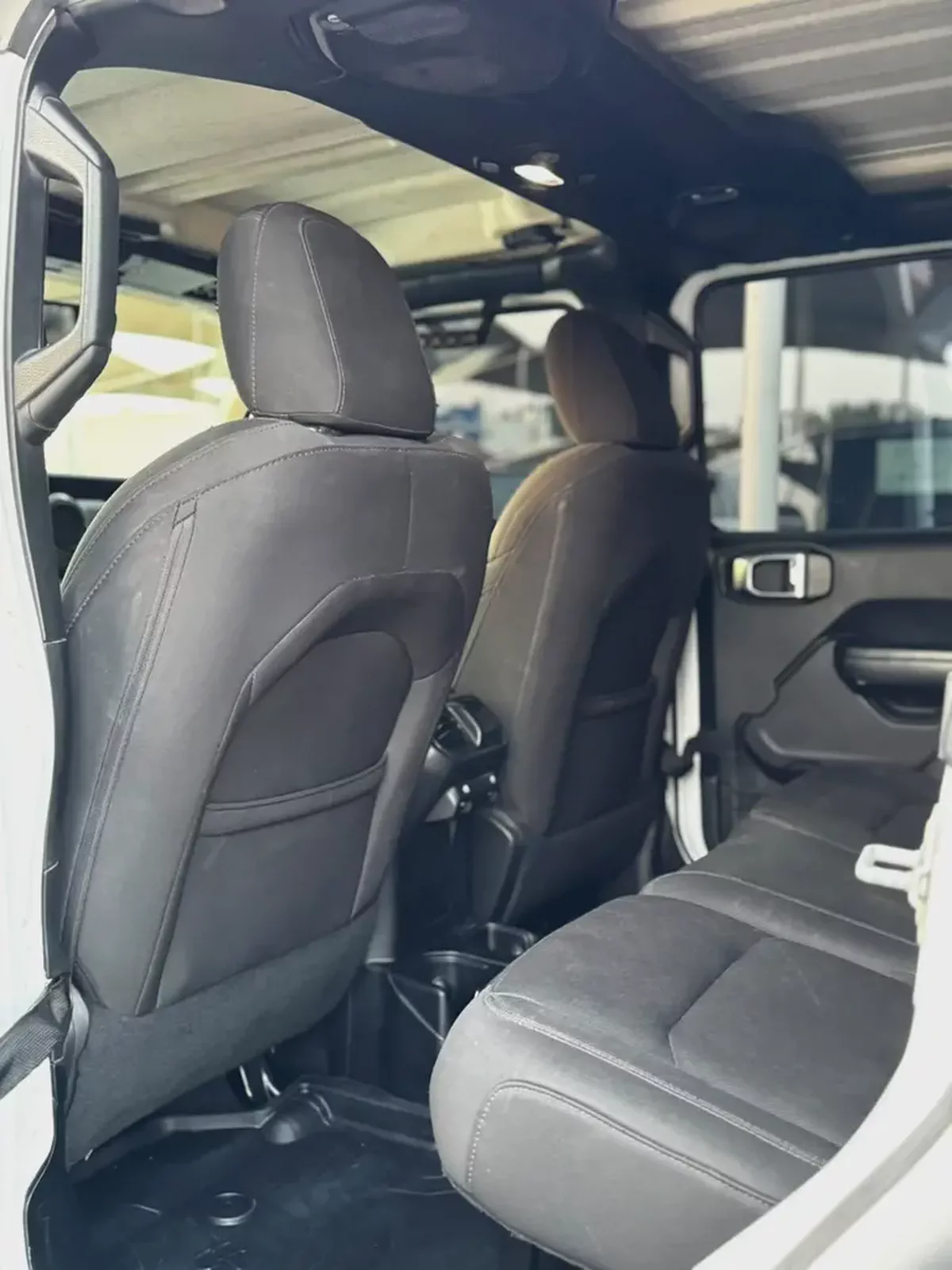 (2018) JEEP WRANGLER SPORT // GCC//FULL OPTION// SUPPLIES //EXCELLENT CONDITION//-12-12