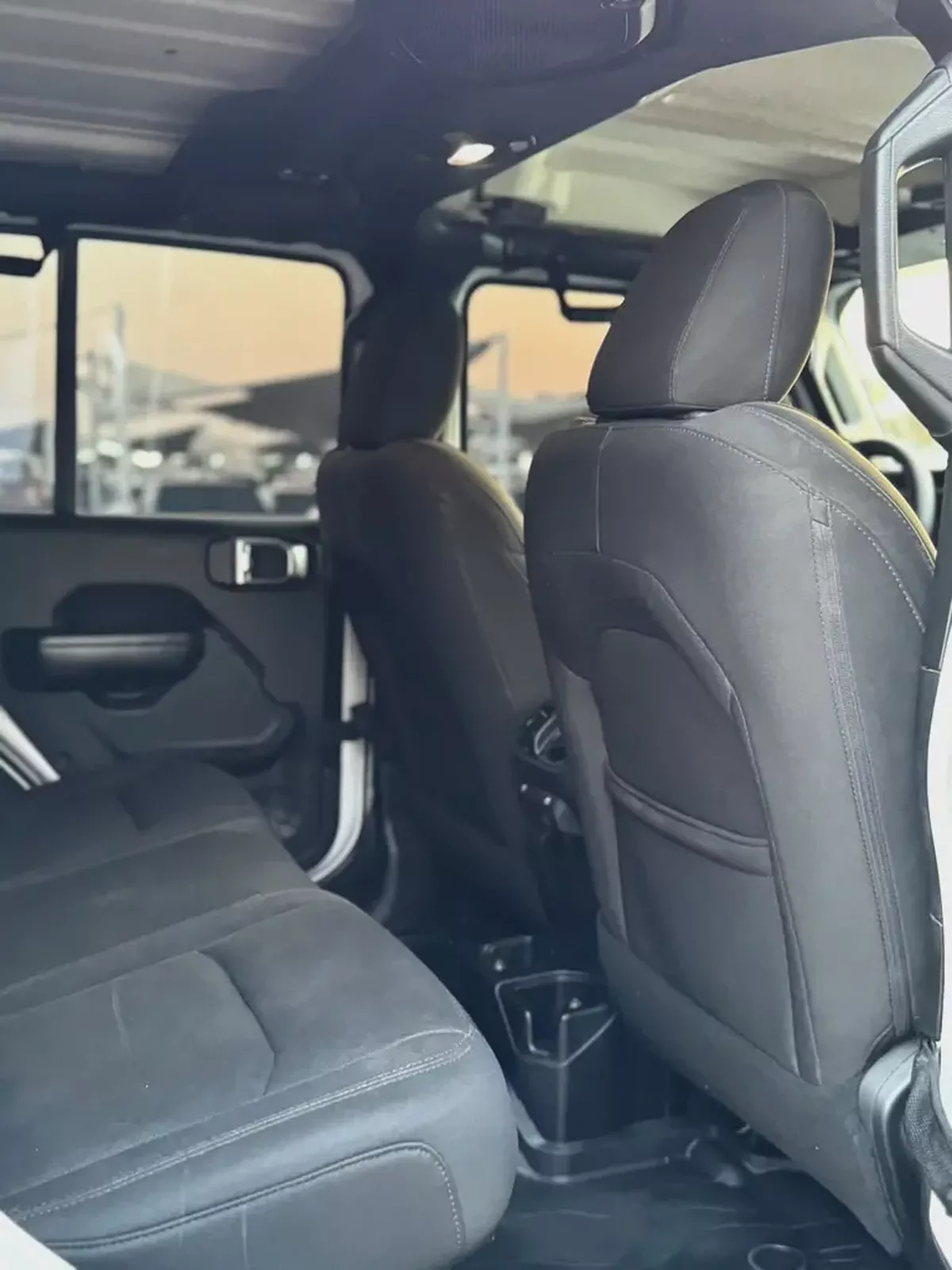 (2018) JEEP WRANGLER SPORT // GCC//FULL OPTION// SUPPLIES //EXCELLENT CONDITION//-14-14
