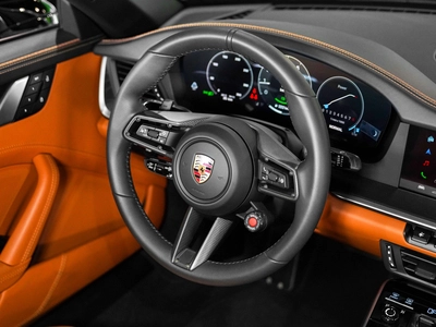 CERAMIC BRAKES-TARGA 4 GTS-BRAND NEW-LIFTING-TINTED HD MATRIX-PORSCHE WARRANTY-COGNAC INTERIOR-8