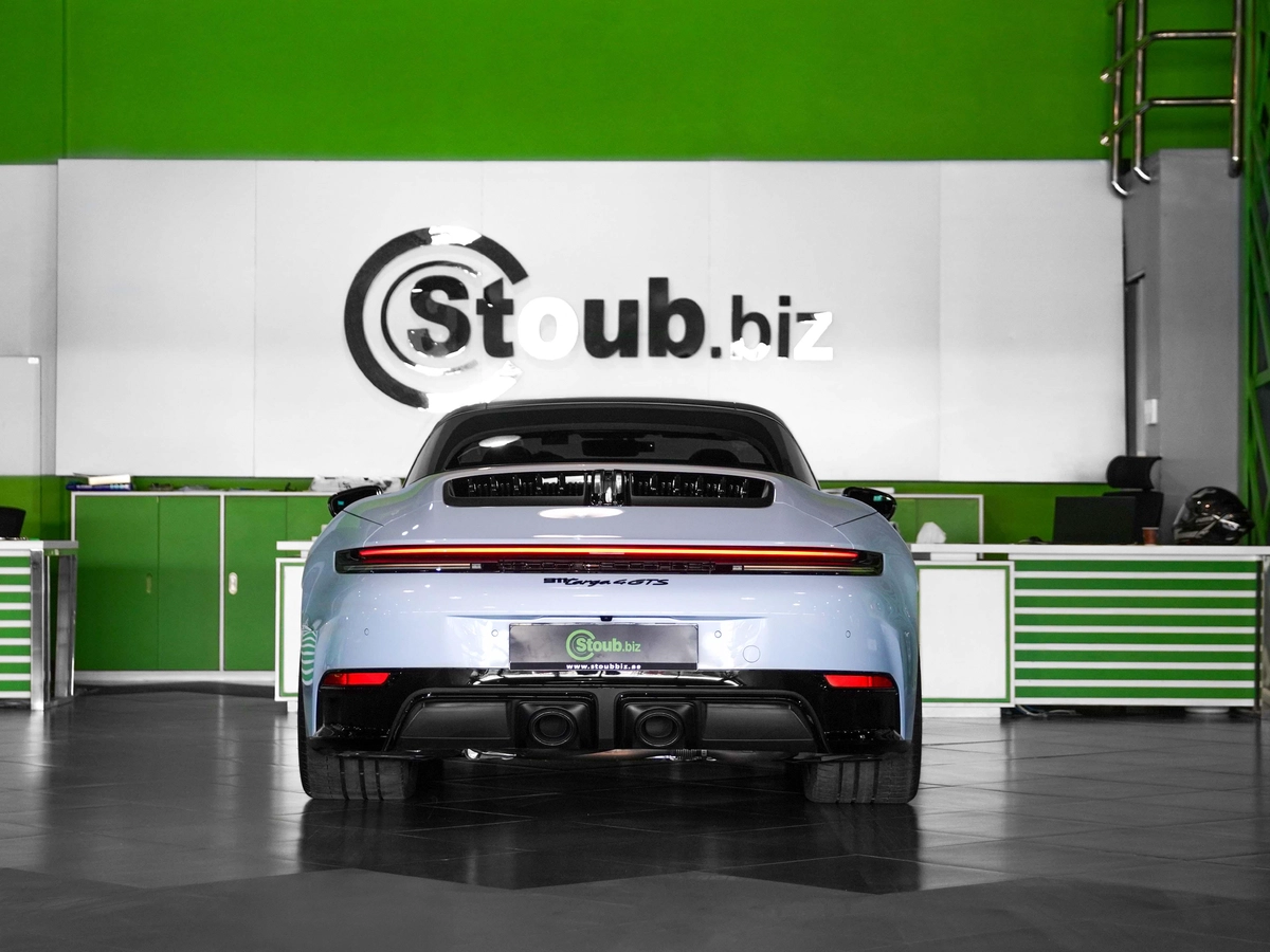 CERAMIC BRAKES-TARGA 4 GTS-BRAND NEW-LIFTING-TINTED HD MATRIX-PORSCHE WARRANTY-COGNAC INTERIOR-4-4