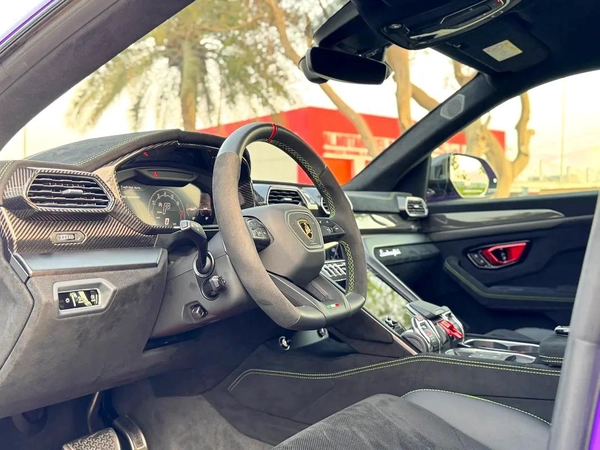 Lamborghini Urus Performante