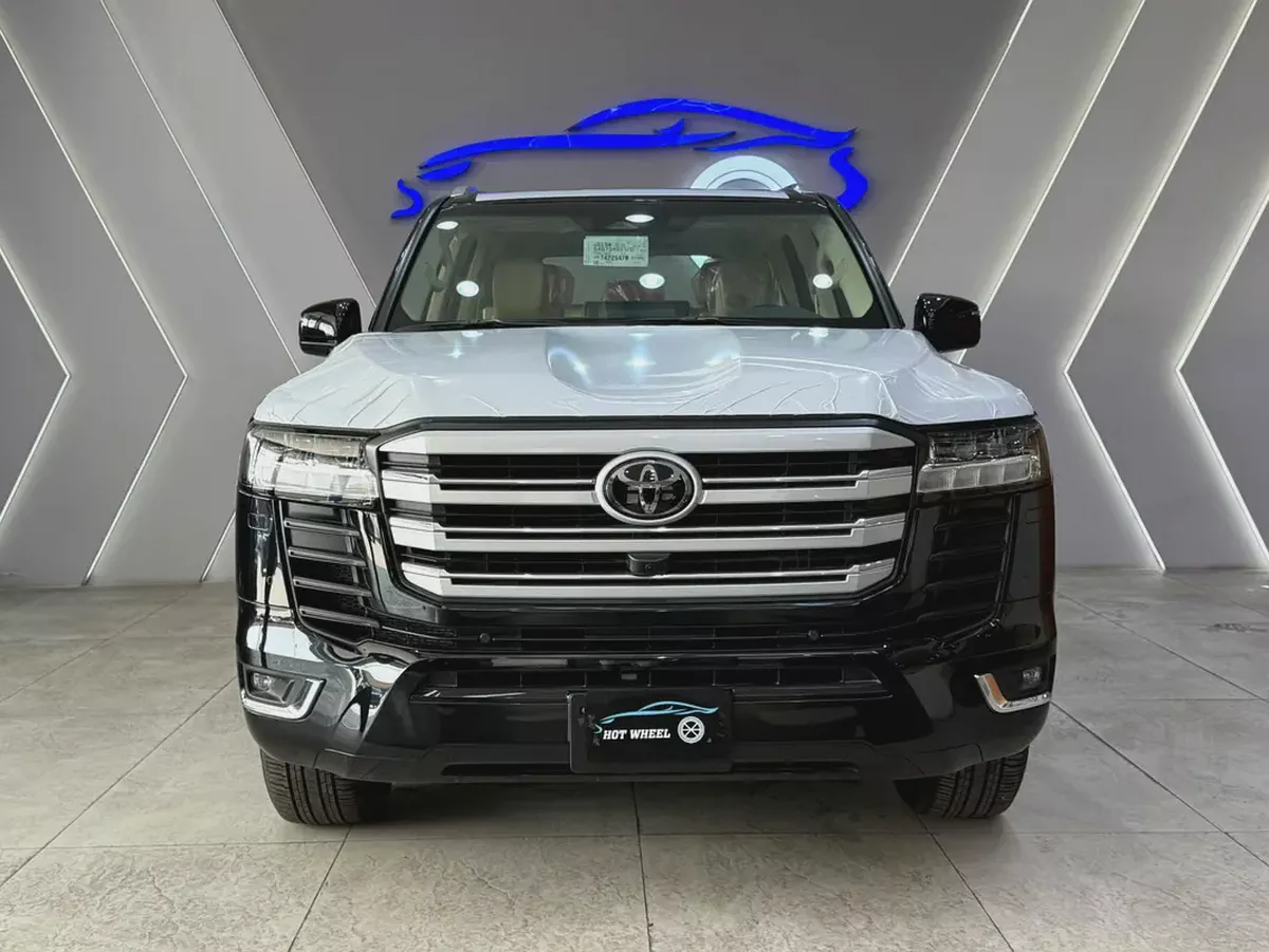 2026 - Toyota Land Cruiser GXR - BRAND NEW! - GCC for 350,000.00 AED-2-2