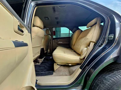 Toyota Fortuner EXR/ V4 2.7L 4WD/ LEATHER DVD/ LOW MILEAGE-12
