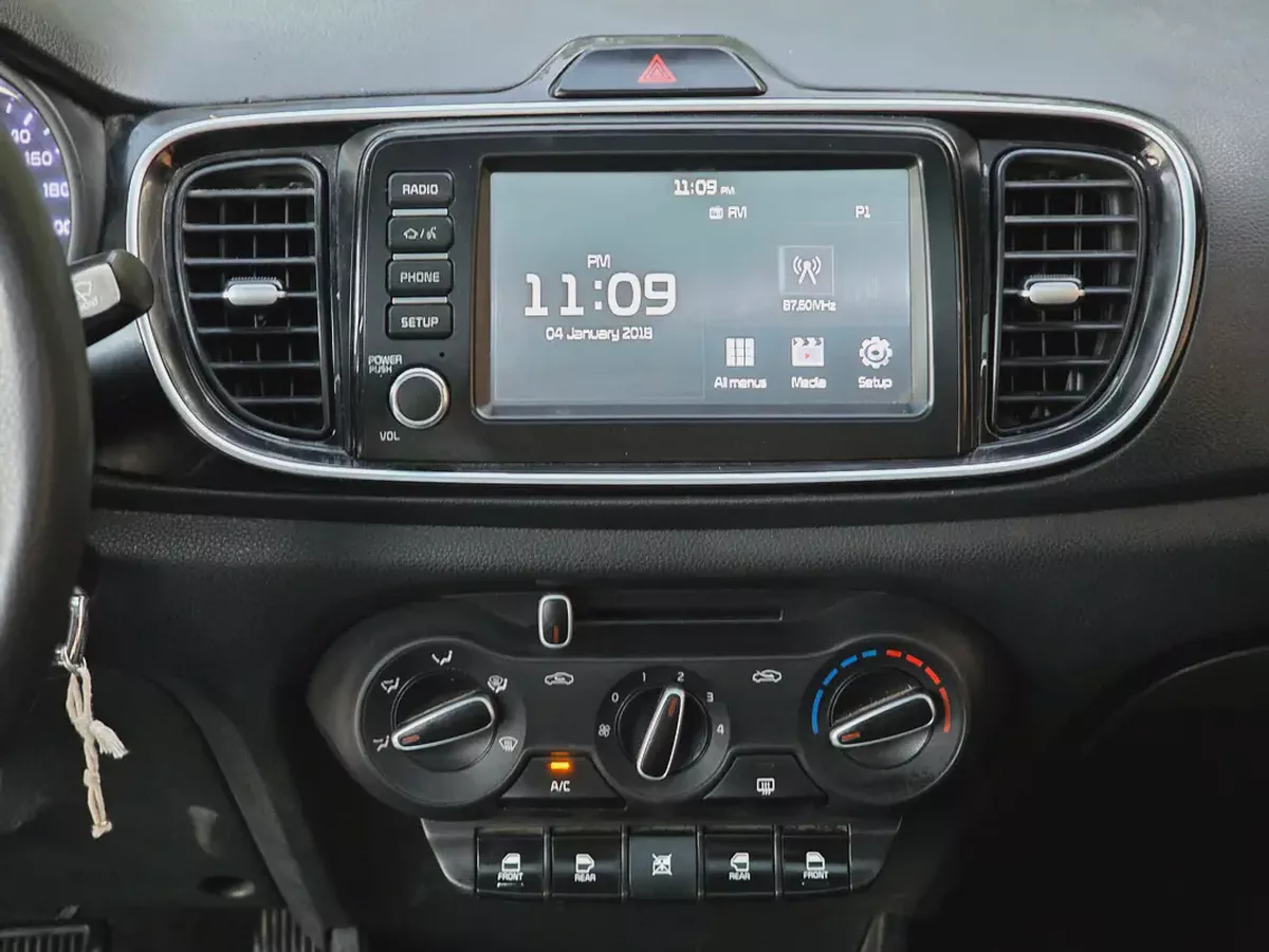 Kia Pegas 2023 GCC Specs | Efficient  Reliable Sedan-12-12