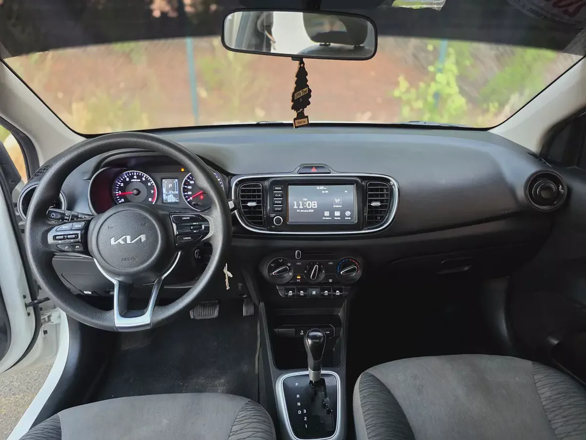Kia Pegas 2023 GCC Specs | Efficient  Reliable Sedan-7-7