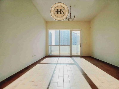 Chiller Free Luxurious 1BR !! With All Amenities Huge Size-8