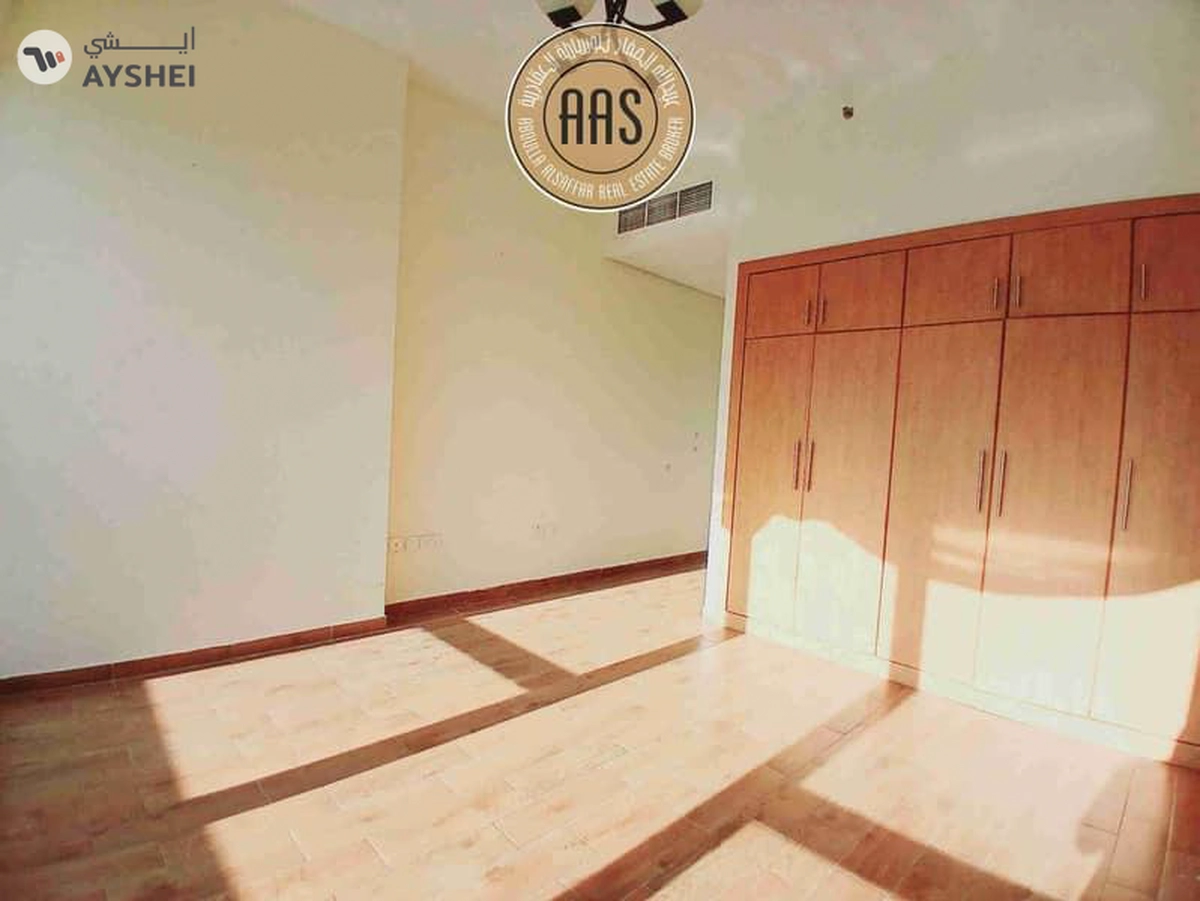 Chiller Free Luxurious 1BR !! With All Amenities Huge Size-3-3