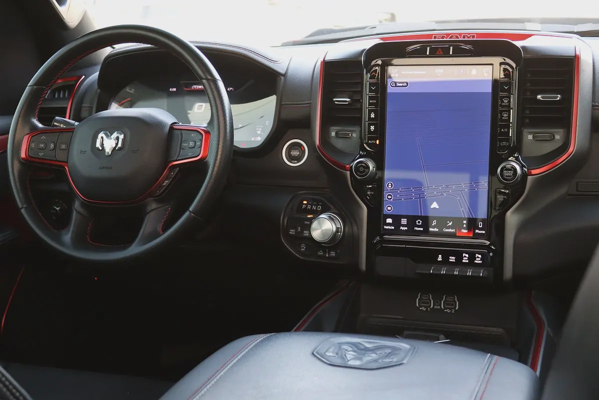 Dodge RAM Rbel Hemi 2023 5.7  دودج رام ريبيل هيمي 2023 5.7-15-15
