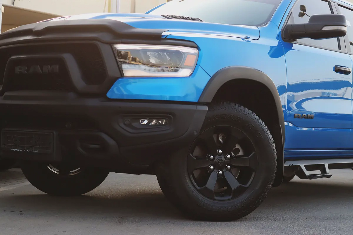 Dodge RAM Rbel Hemi 2023 5.7  دودج رام ريبيل هيمي 2023 5.7-8-8