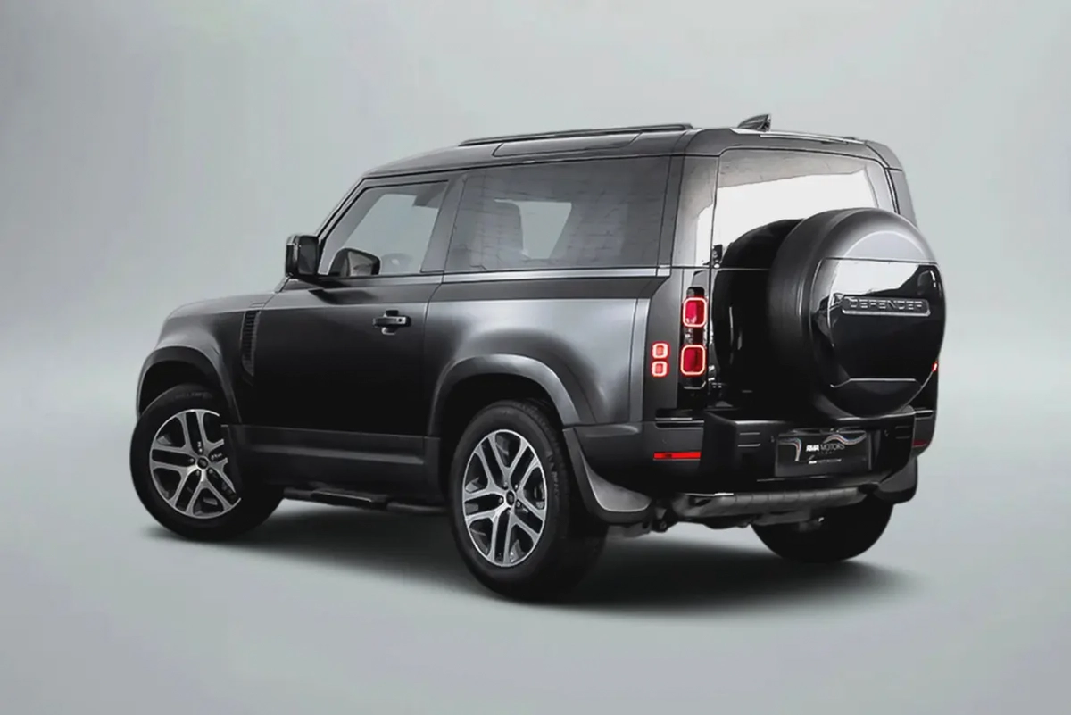 2022 Land Rover Defender 90 P400 HSE / Land Rover Warranty  Service Contract-1-1