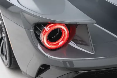 2021 FORD GT | CARBON SERIES | AKRAPOVIC EXHAUST-17