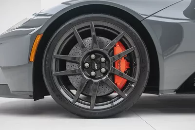 2021 FORD GT | CARBON SERIES | AKRAPOVIC EXHAUST-5