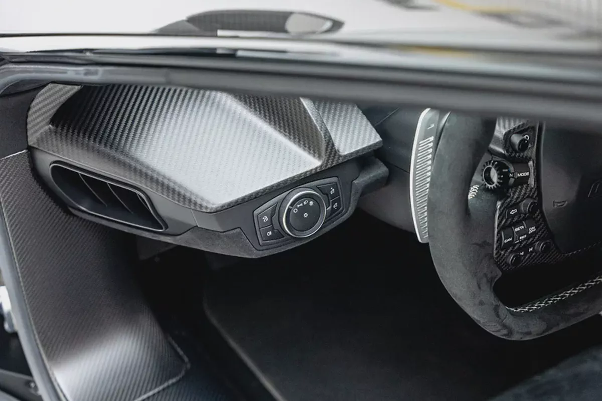2021 FORD GT | CARBON SERIES | AKRAPOVIC EXHAUST-13-13